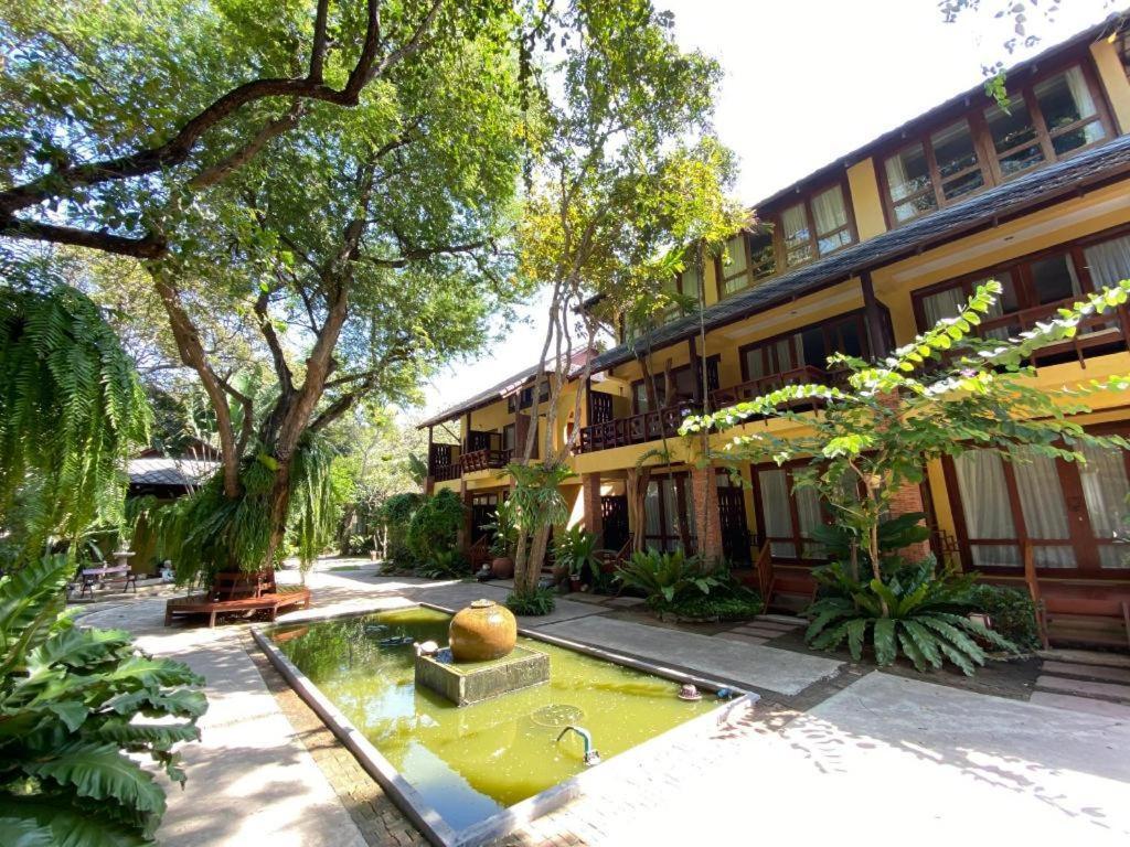 Baan Talay Dao Resort Hua Hin Exterior foto